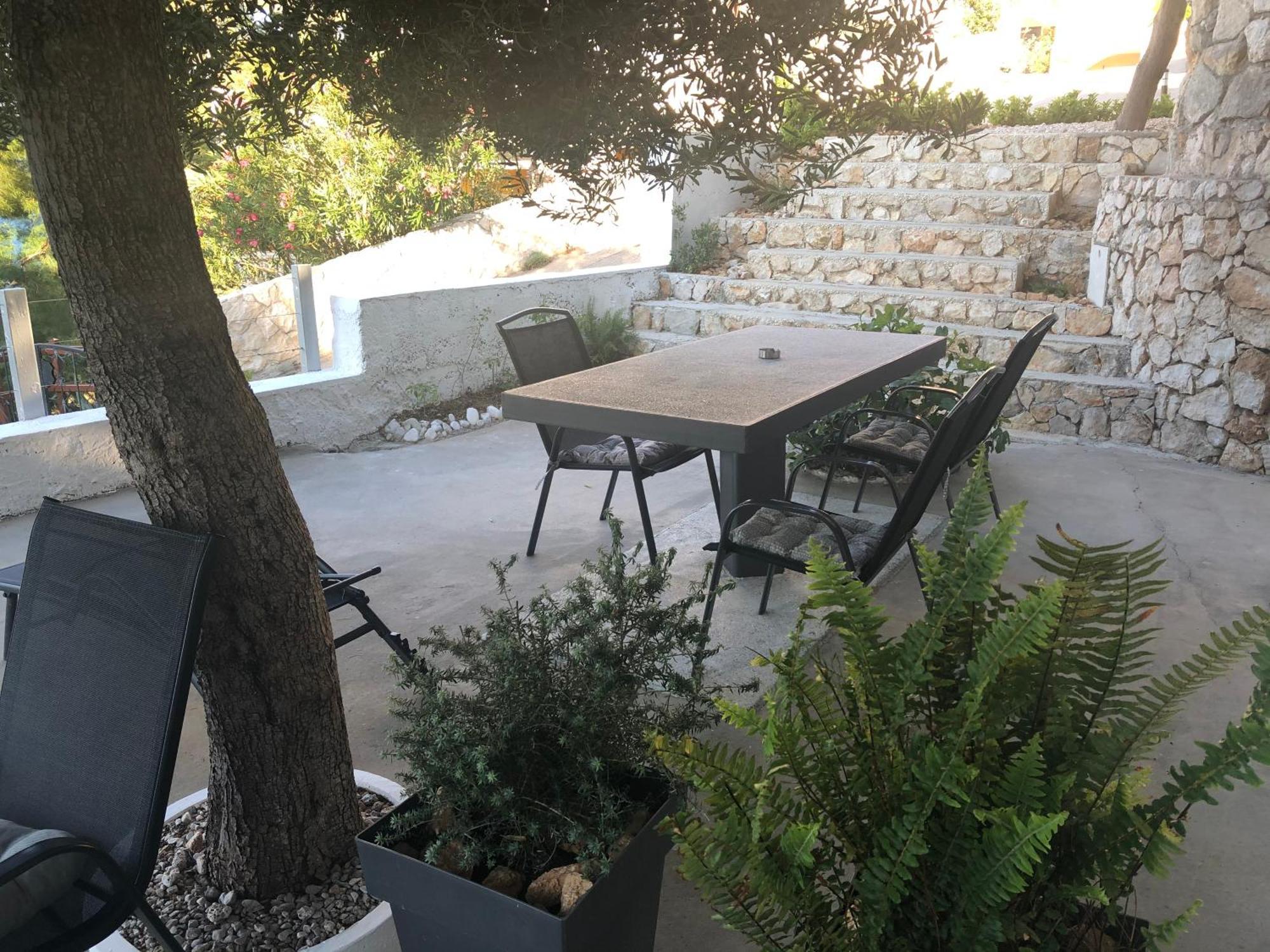 Apartmani Milka I Jozo Omis Luaran gambar