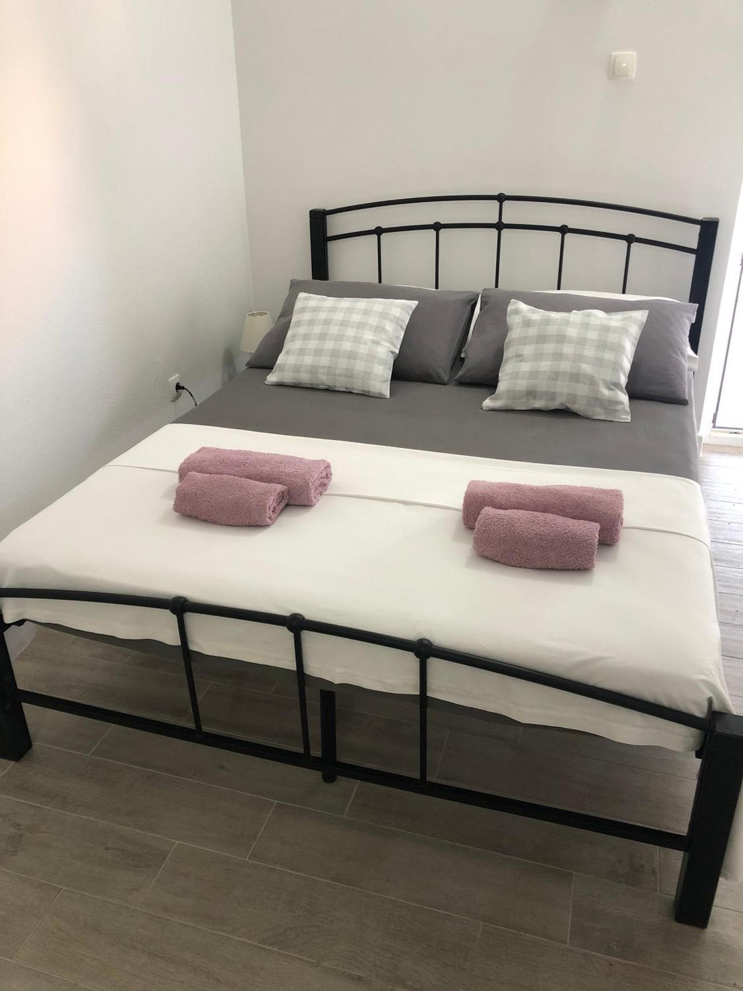Apartmani Milka I Jozo Omis Bilik gambar